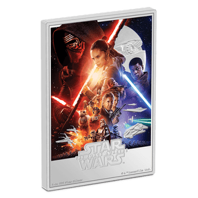 Large format rectangular coin displays the iconic poster artwork from Star Wars: The Force Awakens™. Features vibrant colour. The ships and Starkiller base have been left engraved and frosted. Only 200 coins minted. - New Zealand Mint