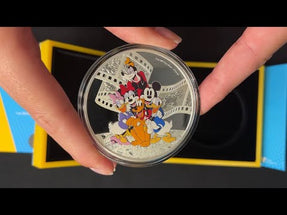 YouTube Unboxing of Disney Mickey & Friends – 3oz Silver Coin.