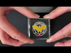 YouTube Unboxing of WONDER WOMAN™ Logo 1oz Silver Coin.